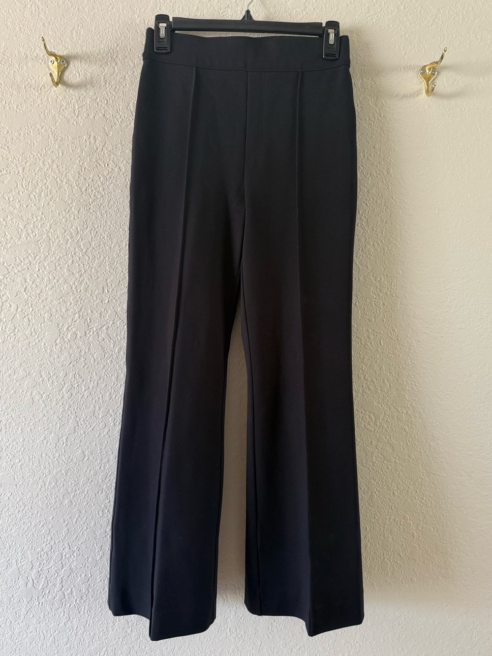 Spanx High-Rise Flare Leg Trouser Style Pants Black Pull On Size S Excellent